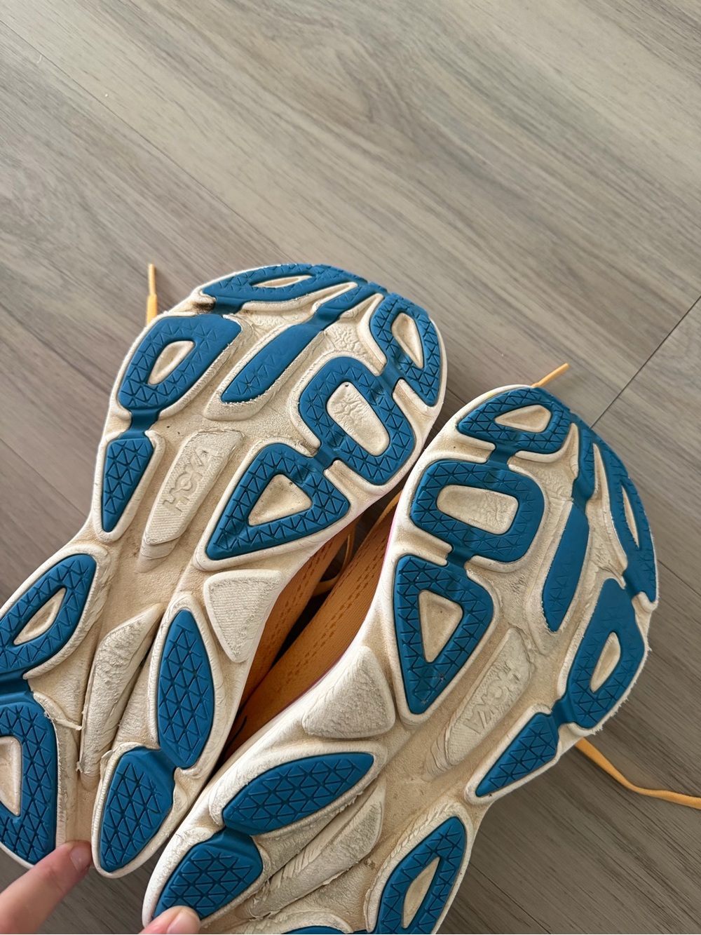 Hoka Bondi 8 - Picture 4 of 9